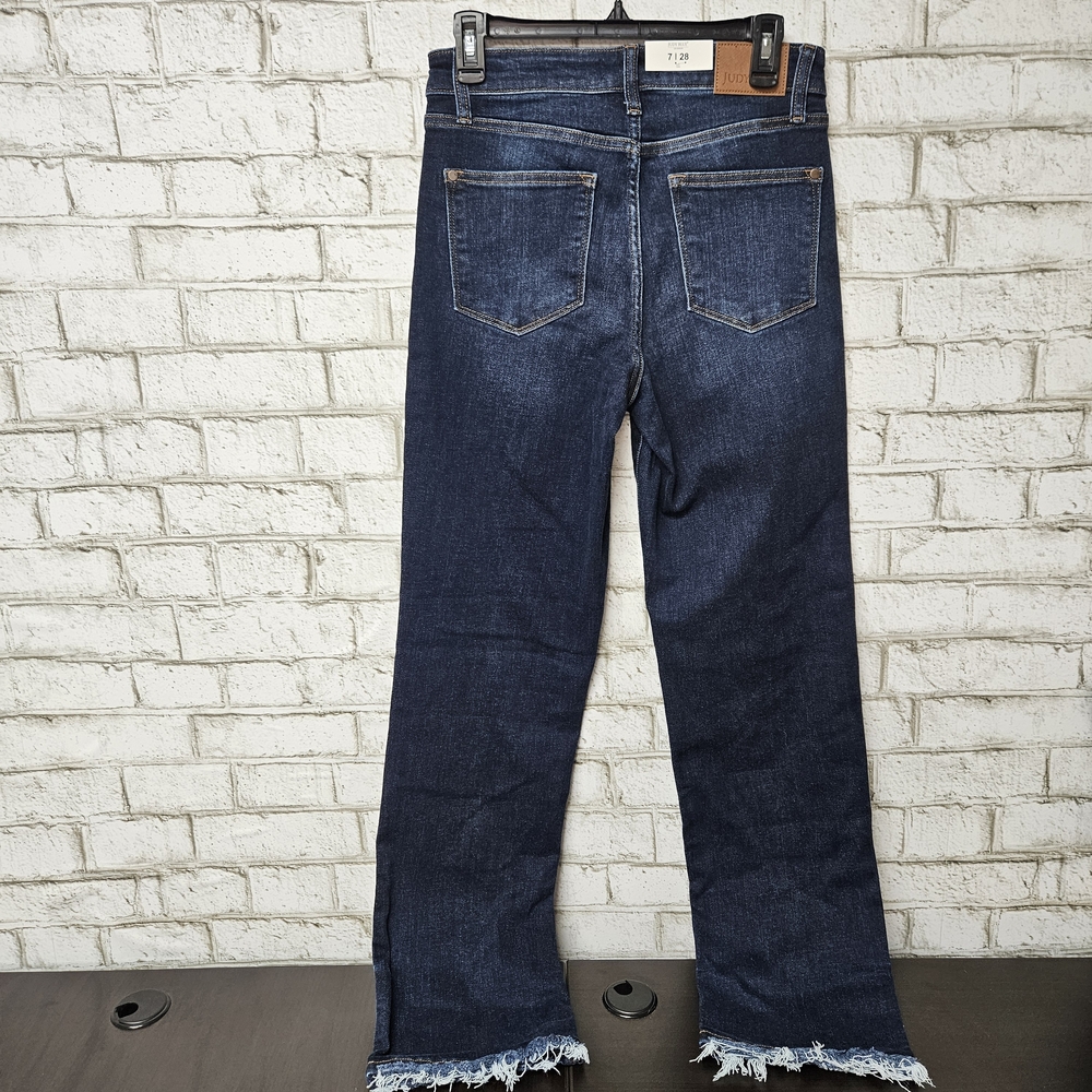NWT Judy Blue Jeans Mid Rise Straight Fit Dark Wash Jeans Size 7 28 Raw Hem - Picture 2 of 7